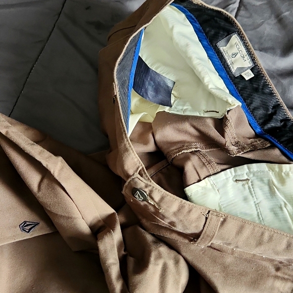 Volcom Skater Chinos - Picture 4 of 6